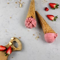 Wild Strawberry Gelato Alternate Image